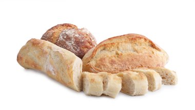 Beyaz üzerine izole edilmiş farklı ekmek türleri