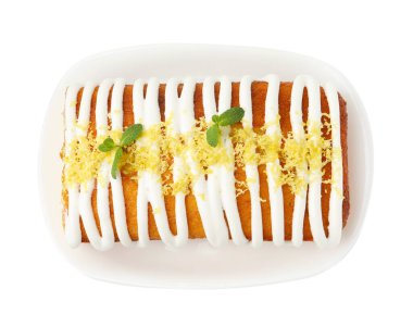 Lezzetli limonlu pasta krema, tat ve nane ile süslenmiş beyaz, üst manzara