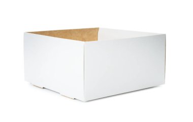 Bir açık hediye kutusu beyaza izole edilmiş.