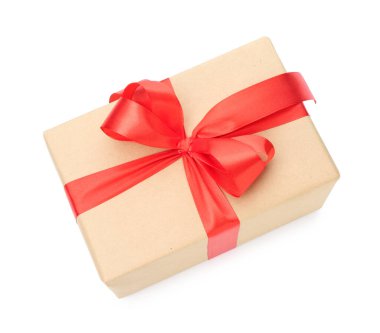 Manzaranın üstünde beyaz bir hediye kutusu.