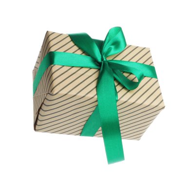 Havada izole edilmiş güzel bir hediye kutusu.