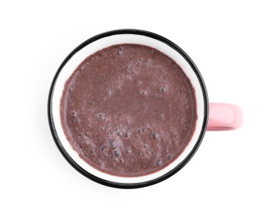 Beyaz bardaktaki leziz sıcak kakao, üst manzara.