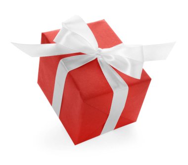 Beyaz tenli güzel bir hediye kutusu.