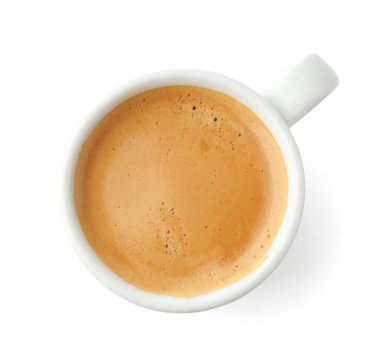 Beyaz bardakta sade kahve, üst manzara.