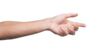 Beyaz arka planda bir şey tutan adam, yakın plan.