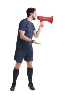 Hakem beyaz arka planda megafonla bağırıyor