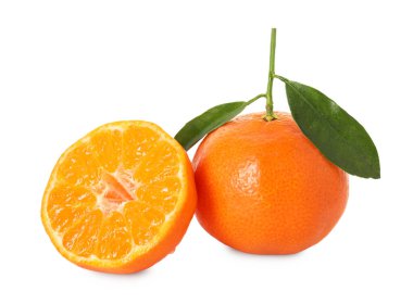 Mandalinaların tamamı beyaza izole edilmiş.