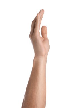 Elini beyaz arka planda gösteren adam, yakın plan.