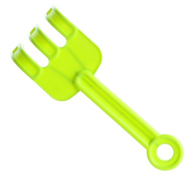 Açık yeşil plastik tırmık beyazda izole edilmiş. Çocukların plaj oyuncağı.