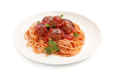 Köfteli ve maydanozlu lezzetli makarna.