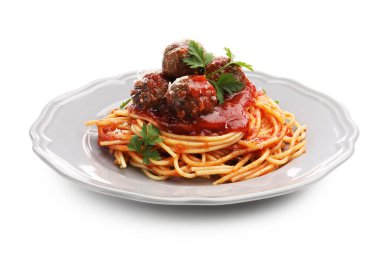 Köfteli ve peynirli leziz makarna.