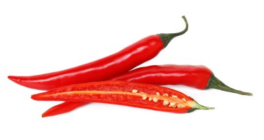 Beyaz izole taze kırmızı pul biber