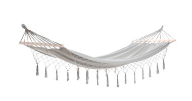 Bir gri hamak, beyaz üzerinde püsküllü.