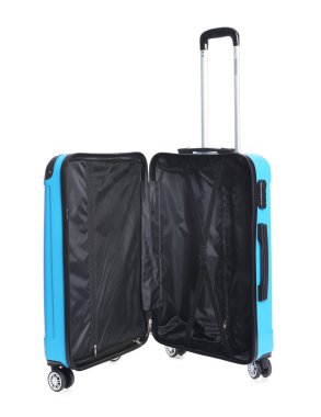 Boş bir açık mavi bavul beyaza izole edilmiş.