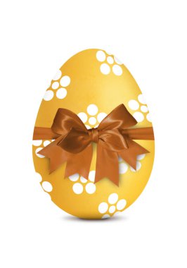 Beyaz üzerine izole edilmiş turuncu Paskalya yumurtası.