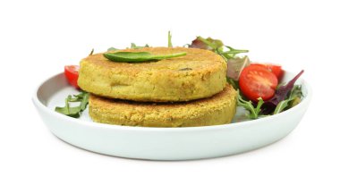 Beyaz salatalı lezzetli vejetaryen köfteleri.