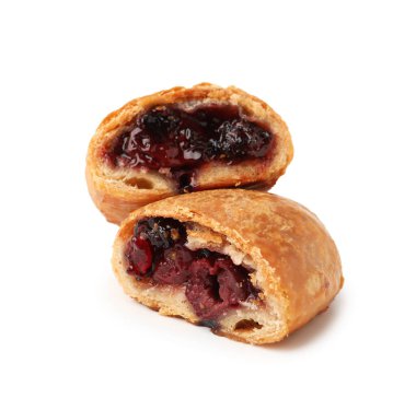 Beyaz üzerine izole edilmiş vişne reçelli lezzetli fırında köfte.