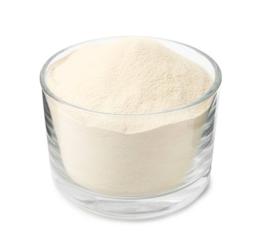 Beyaz camda izole edilmiş jelatin tozu.