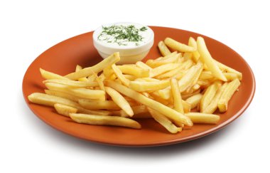 Lezzetli patates kızartması ve beyaz soslu.