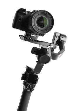 Kameralı Gimbal dengeleyicisi beyaza izole edildi