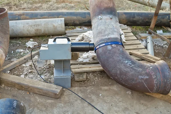 Control radiográfico de las soldaduras tubos de pared gruesa — Foto de Stock