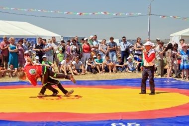 Geleneksel Tatar kemer Koresh güreş