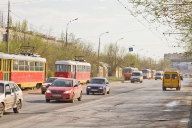 tramvay vardır bir trafik kazası ile ilgili olarak raylar üzerinde 