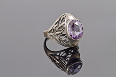 eski gümüş yüzük