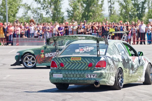 Auto team ronde-x gestileerde militaire onderwerpen — Stockfoto