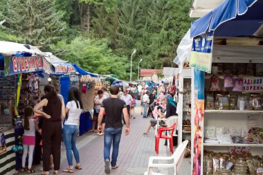 Çadır ın Bazaarı Hediyelik eşya mağazaları, çeşitli