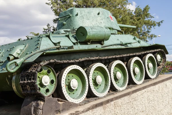 Monument to the T-34 — Stock Photo, Image