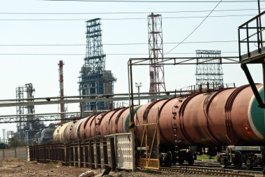 Tank tren ile hammadde üretimi için