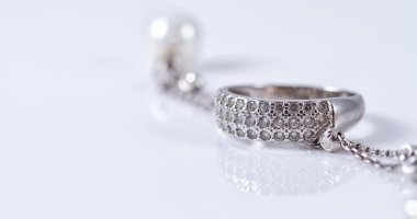 Sıradışı güzel Gümüş Zincir ve taşlar ile gümüş yüzük