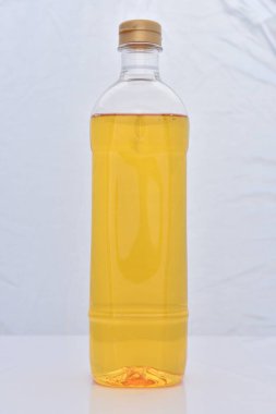 Sebze yağlı plastik şişe..