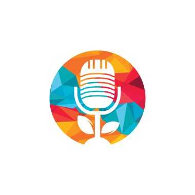 Podcast yaprağı doğa ekoloji vektör logosu tasarımı. Mikrofonlu ve yapraklı Podcast talk show logosu.
