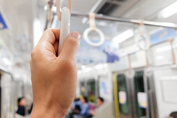 Poignées dans les trains de métro — Photo