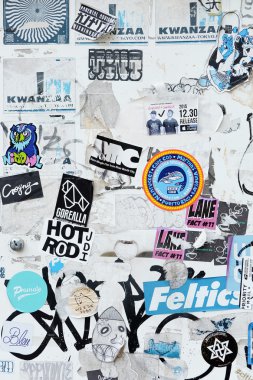 tampon çıkartmaları ve grafiti sokak