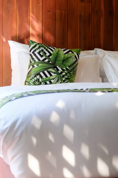 Image Modern White Bed Pillow Morning Mood — Zdjęcie stockowe