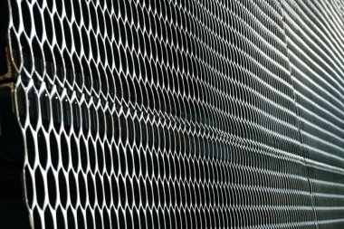 Dekorasyon, mimari ve bina için genişletilmiş metalin yakın plan görüntüsü