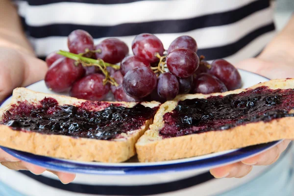 Sandwich de gelatina de uva —  Fotos de Stock