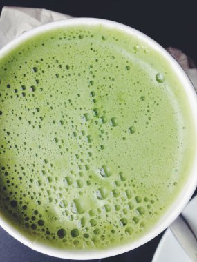 Greentea matcha latte yakın çekim