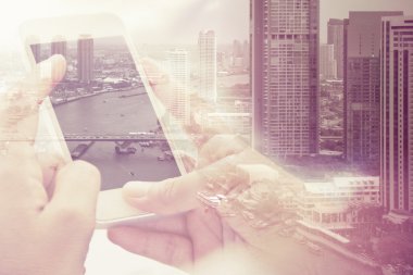 Akıllı telefon çift pozlama kullanarak