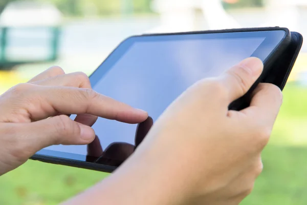 People using digital tablet — Stock Photo, Image