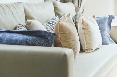 koltuk arka plan üzerinde minder