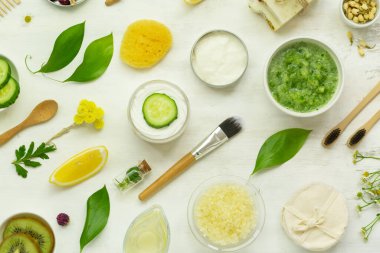 Ev yapımı cilt bakım kremi yapmak için güzellik malzemeleri. Temel yağ ve doğal malzemeler 