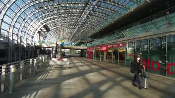 Turín Piamonte Italia Marzo 2021 Estación Tren Porta Susa Debido — Vídeos de Stock