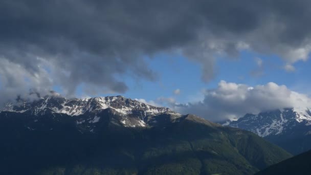 Lapso Tiempo Las Montañas Val Venosta Norte Italia Avecina Una — Vídeos de Stock