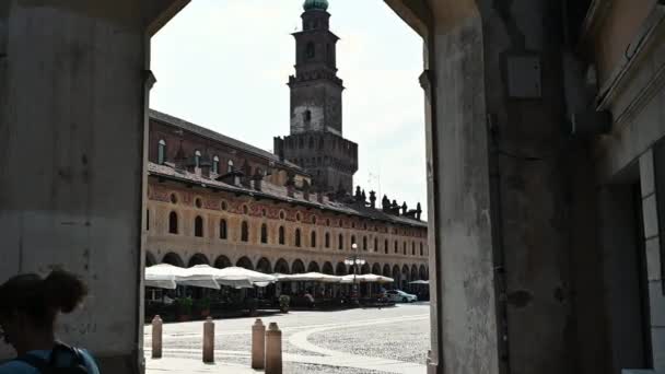 Vigevano Lombardy Italy July 2021 Tourist Photographing Tower Sforza Castle — Stock Video