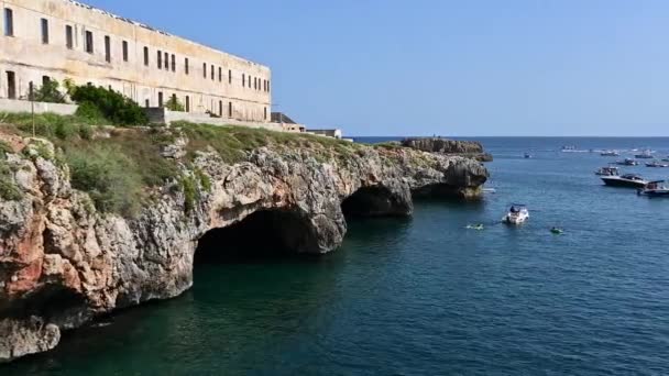 Santa Maria Leuca Puglia Italia Increíbles Imágenes Panorámicas Las Cuevas — Vídeos de Stock