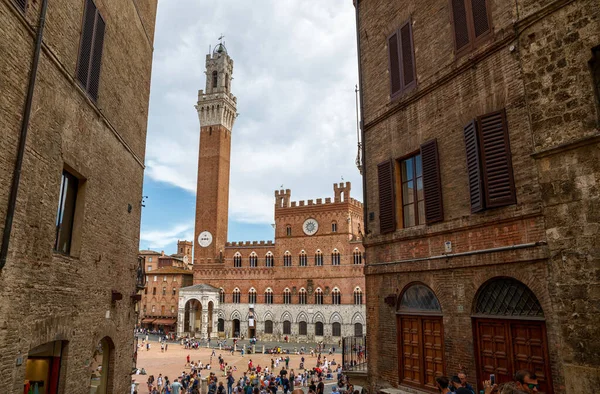 Siena Toskania Włochy Sierpień 2020 Widok Piazza Del Campo Torre — Zdjęcie stockowe